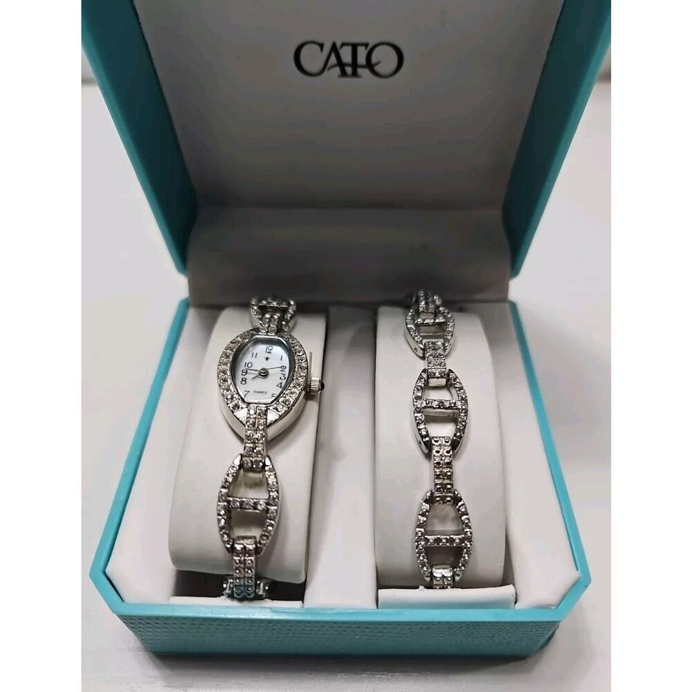Cato Womens Watch And Bracelet Set Silver Tone Jeweled New Battery